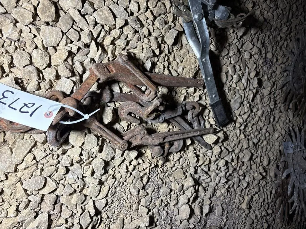 Chain Binders
