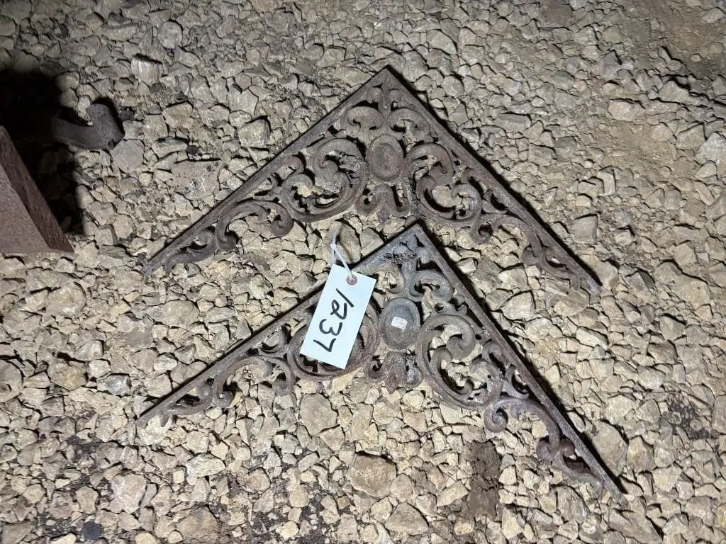 Cast Iron Shelf Brackets