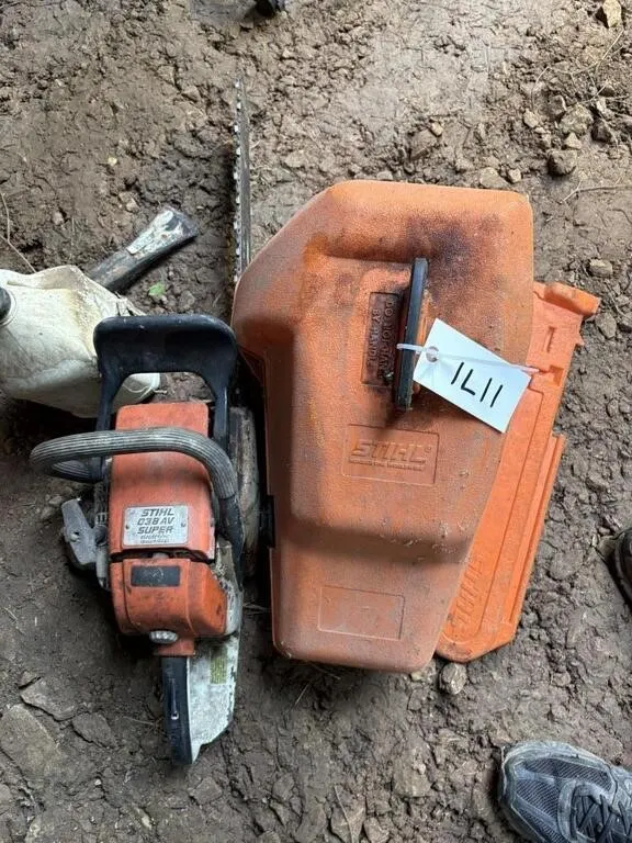 Stihl 038 AV Super Chainsaw w/case