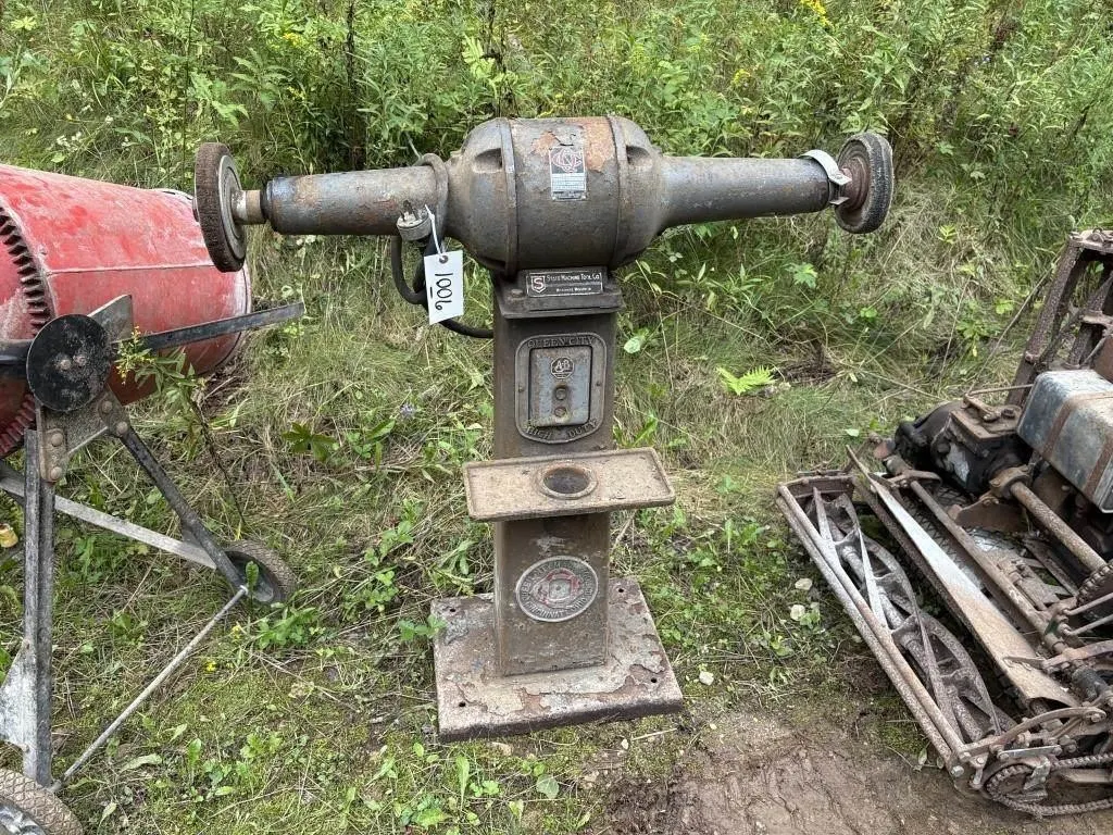 State Machine Tool Co 12B Grinder