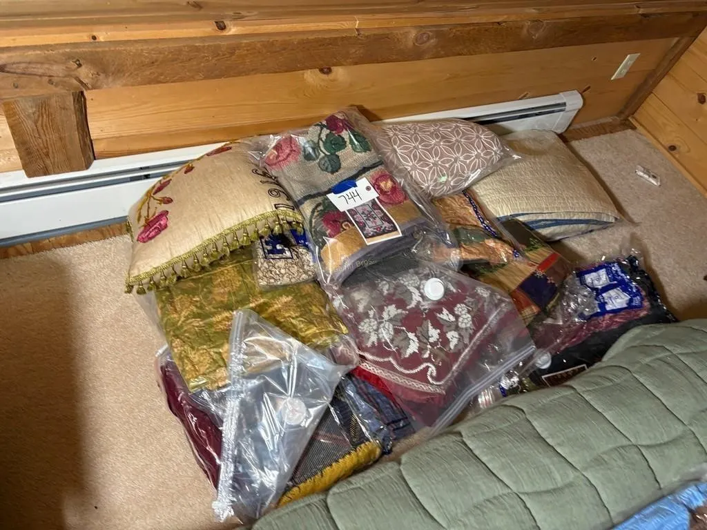Misc Quilting & Bedding