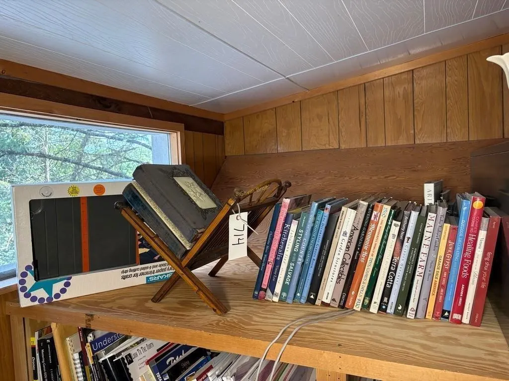 Books, Photo Albums & Paper Cutter