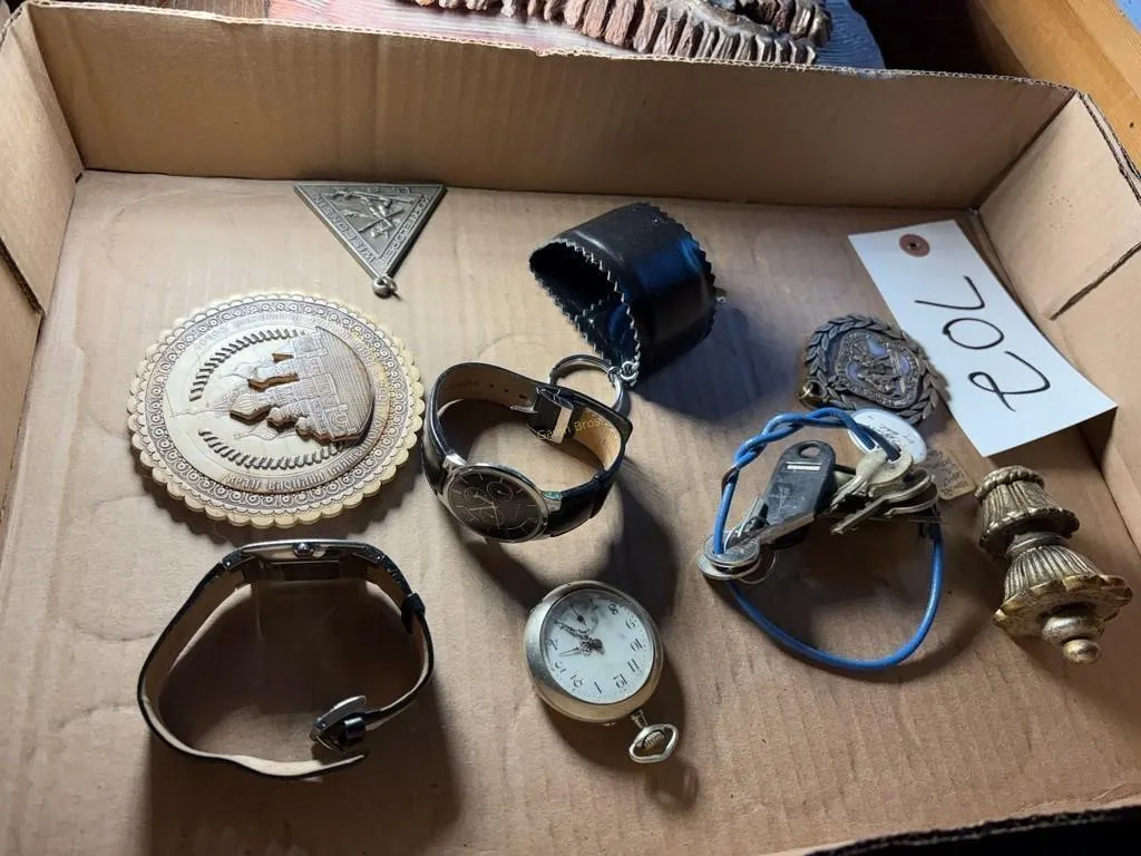 Watches & Pins