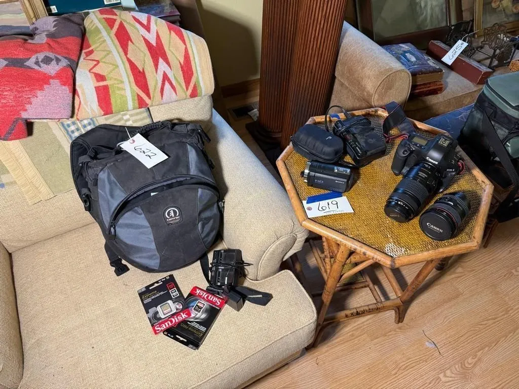 Canon EOS-1 Digital Camera w/extras