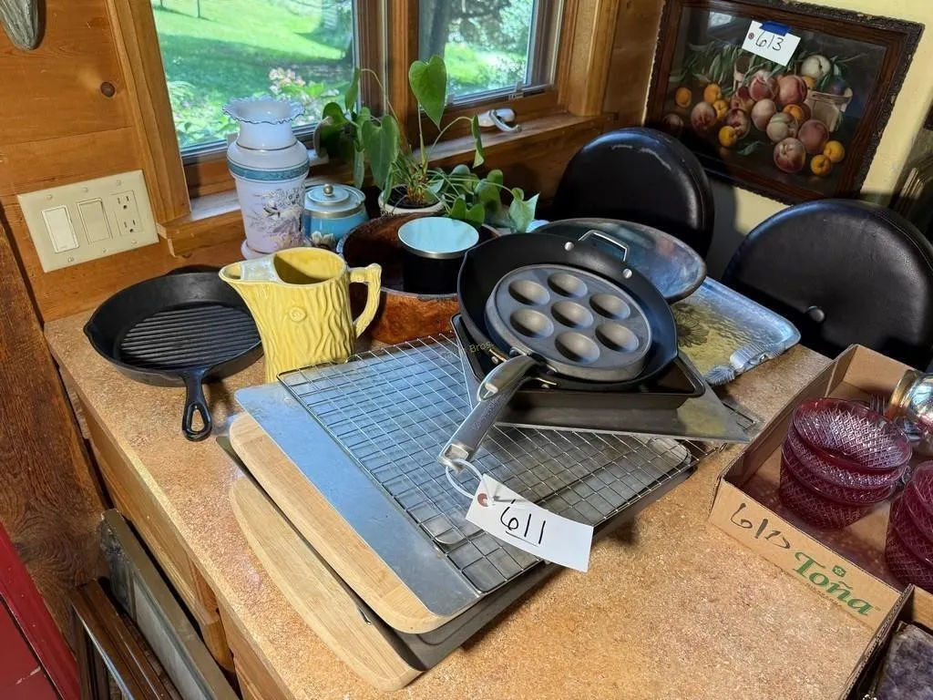 Fry Pans, Baking Sheet, Aluminum Piece etc