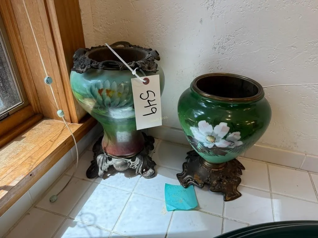 Gone with the Wind Style Vases