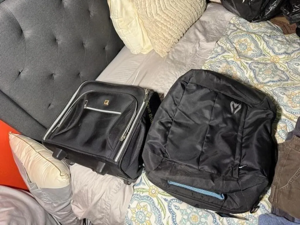 Swiss Gear Bag & Wildhorn Bag