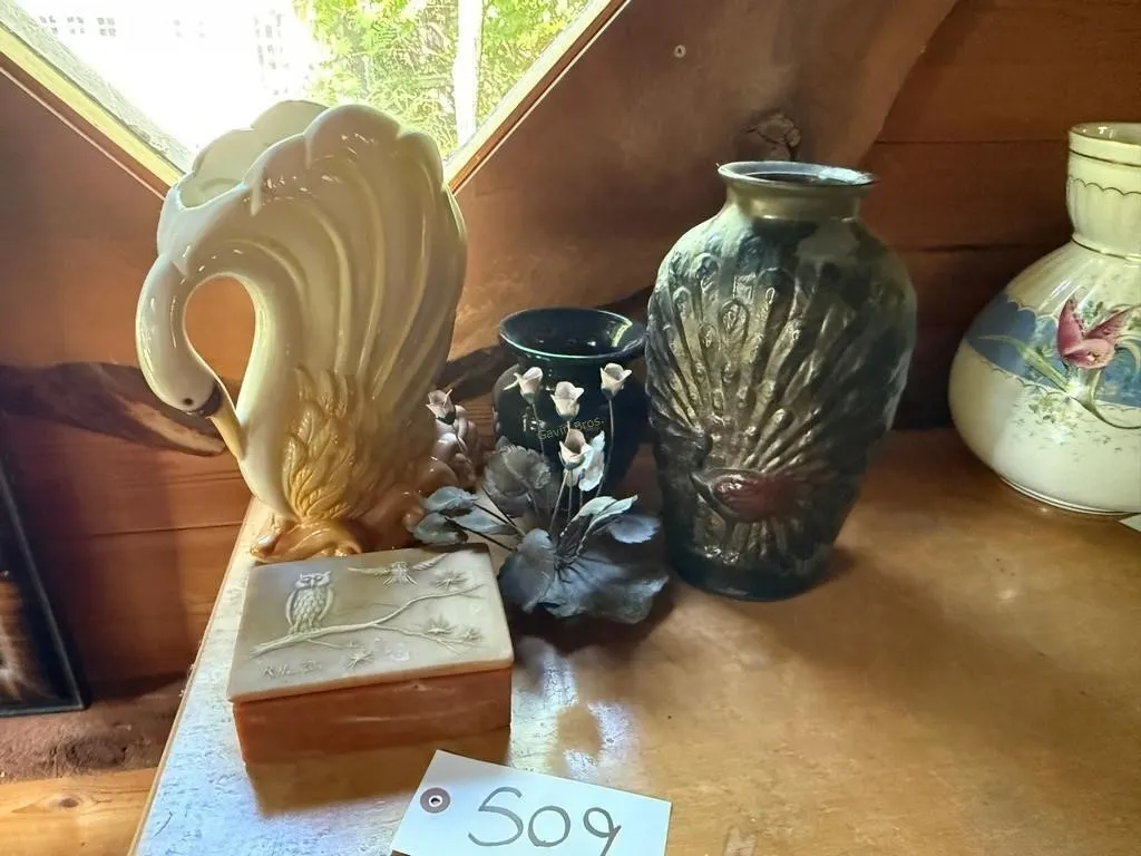 Vases, Jewelry box, etc