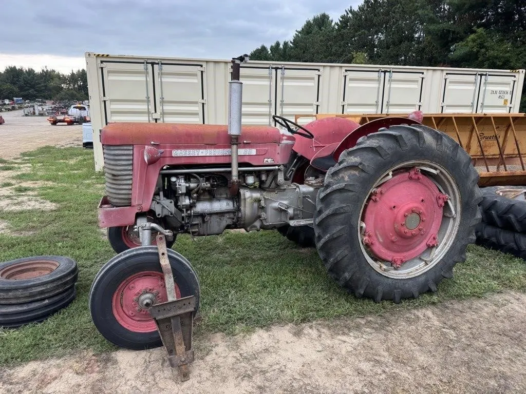 Massey Ferguson 65 Tractor