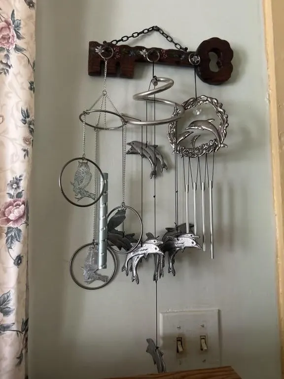 Key holder and 3 Home chimes
