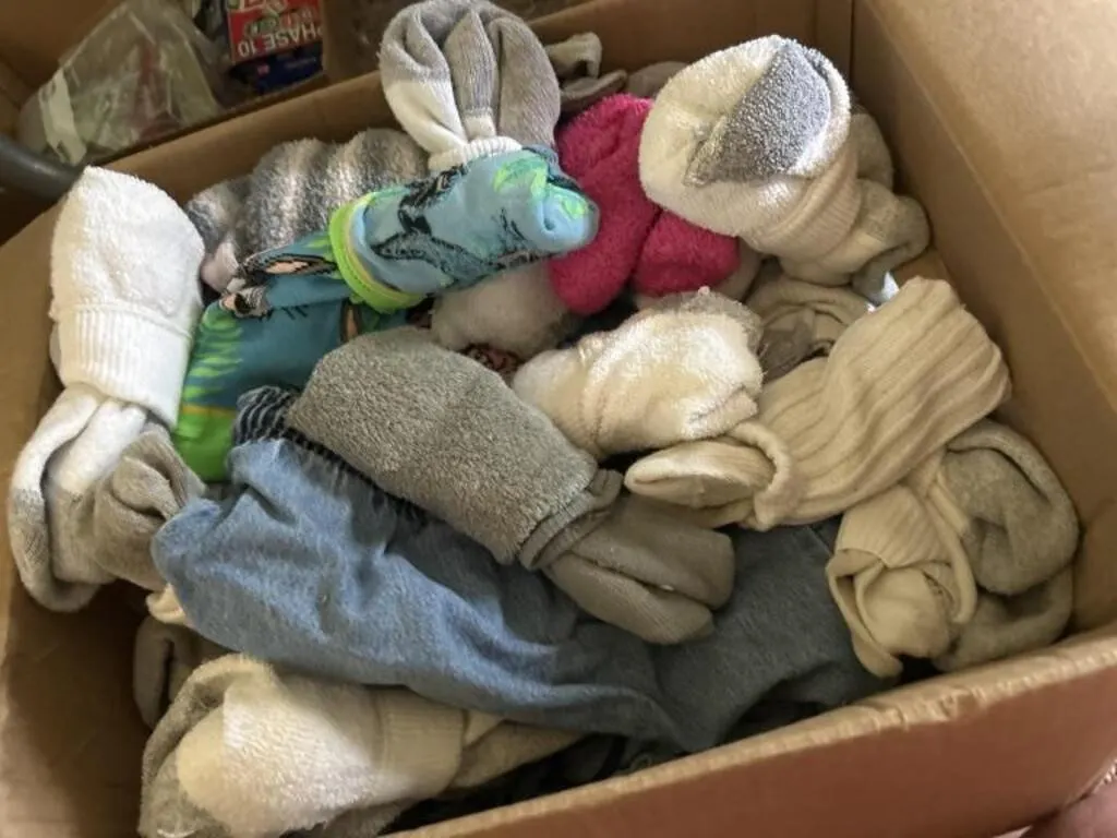 Sock and pants size 26/ 2xl