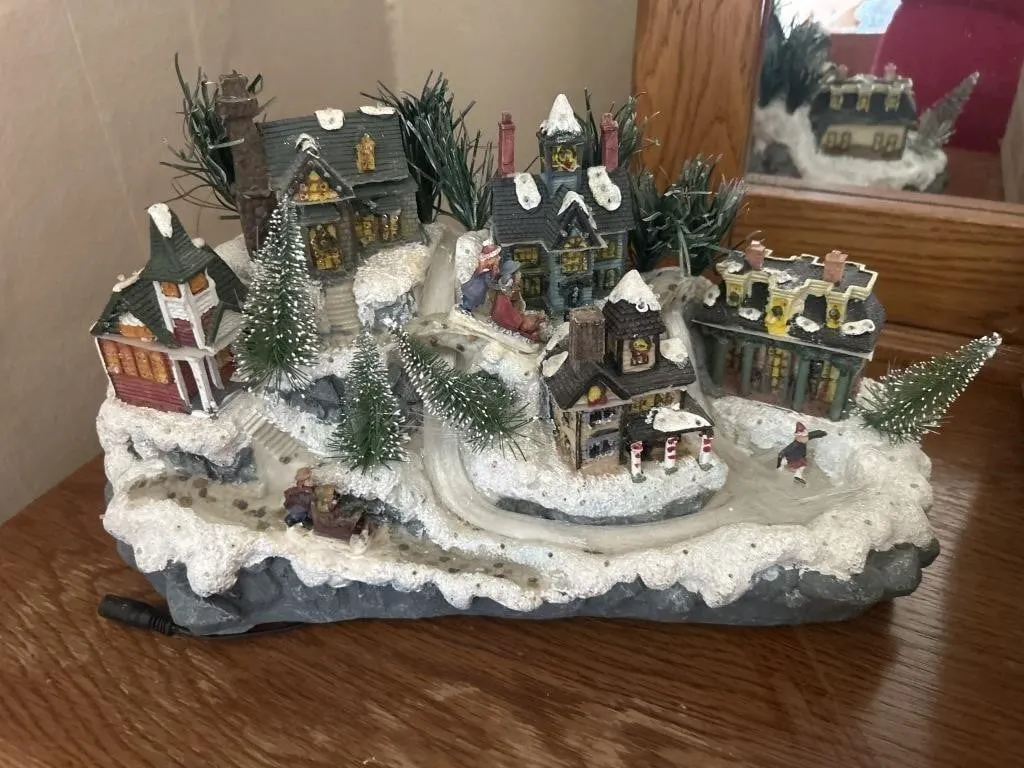 vintage 2003 Avon fiber optic Christmas village