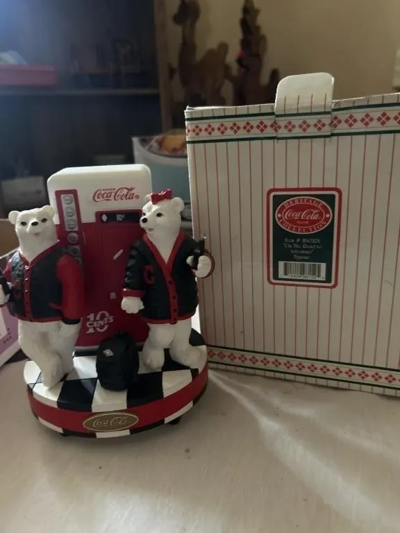 Coca-Cola on the road adventure figure