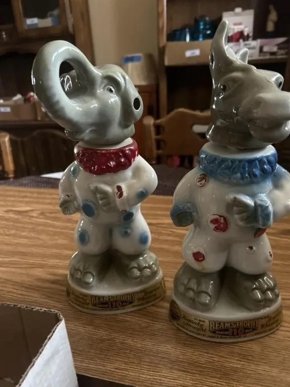 vintage 1968 Jim Beam "Republican Elephant" and