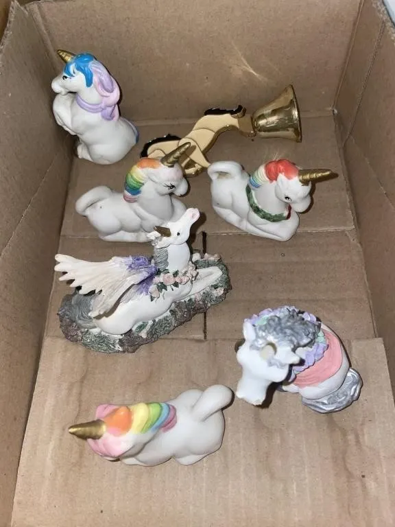 Unicorn figurines