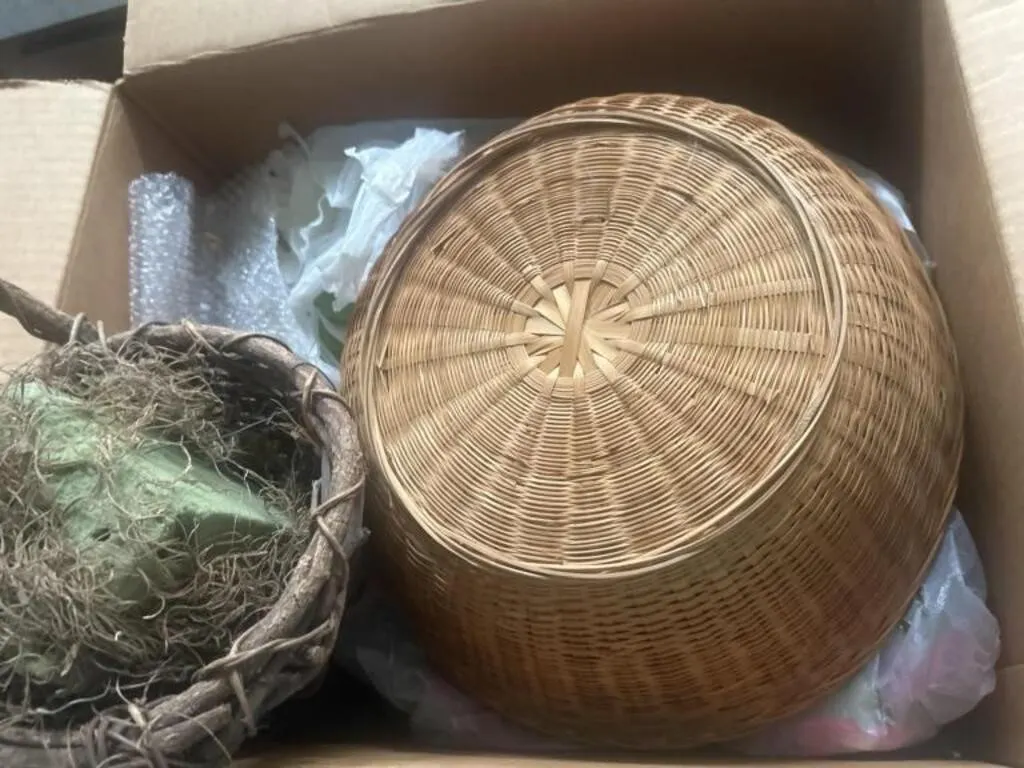 Baskets and dried flowers