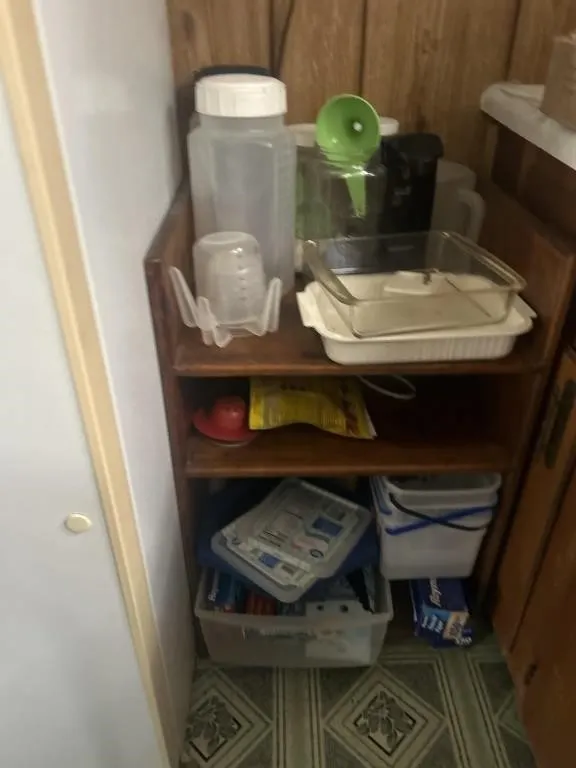 Canisters shelving, ice cream, buckets freezer