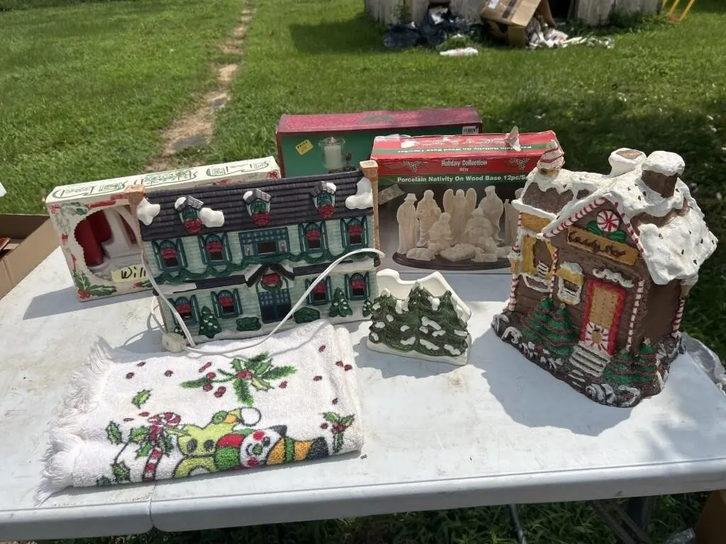 Christmas ceramic
