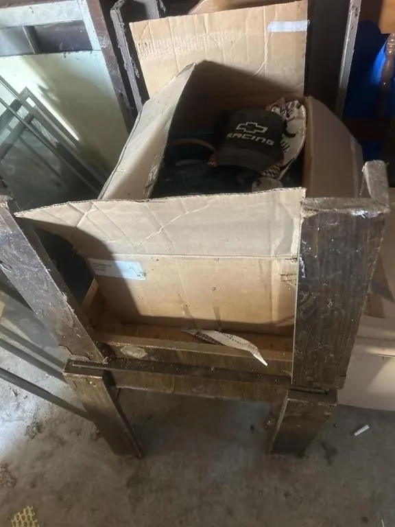 End tables and miscellaneous items