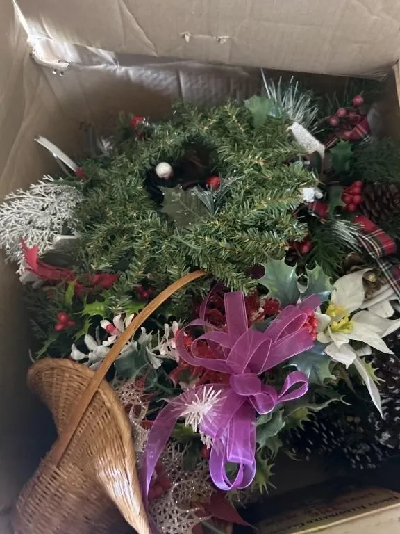 Assorted Holiday decor