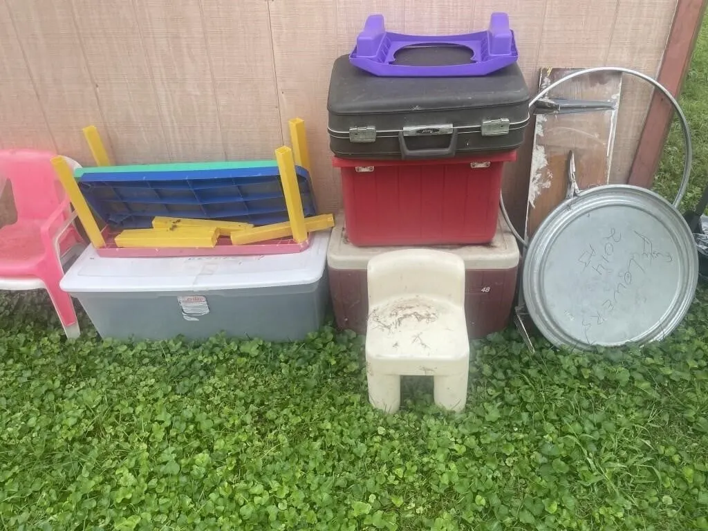 Tote, Children�s chairs, coolers, luggage, wooden