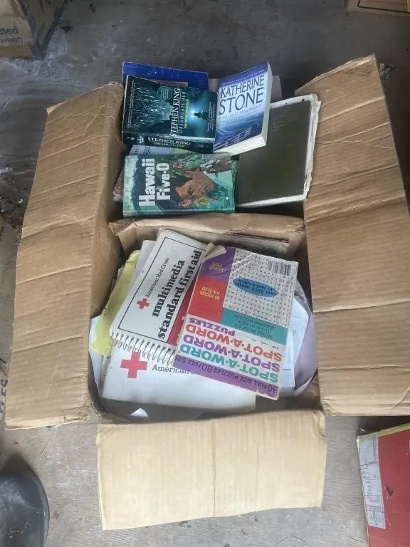Books - Stephen King, school books,