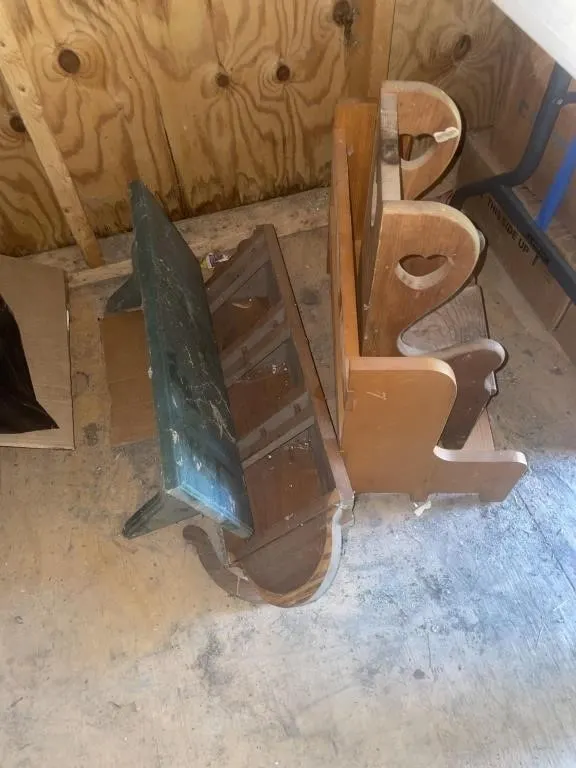 Wooden decor