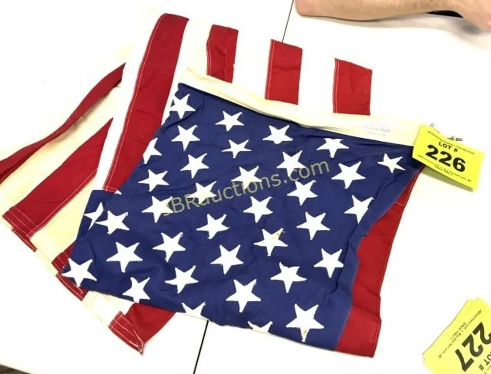 VALLY FORGE 3'x5' AMERICAN FLAG