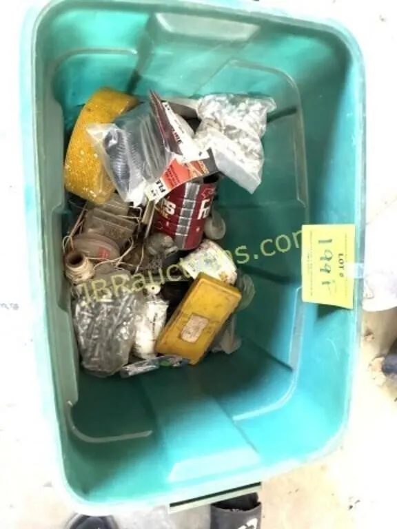 TUB OF MISC HARDWARE
