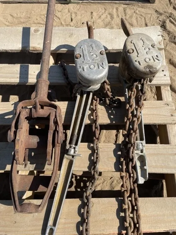(2) 1.5 TON COME ALONG