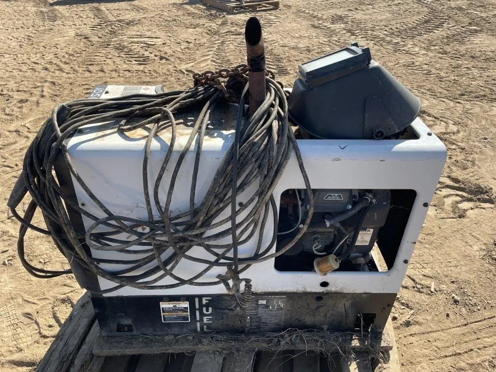 HOBART 10,000 GENERATOR, 230AMP WELDER