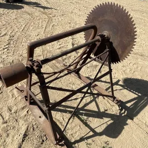 ANTIQUE LOG CUTTER