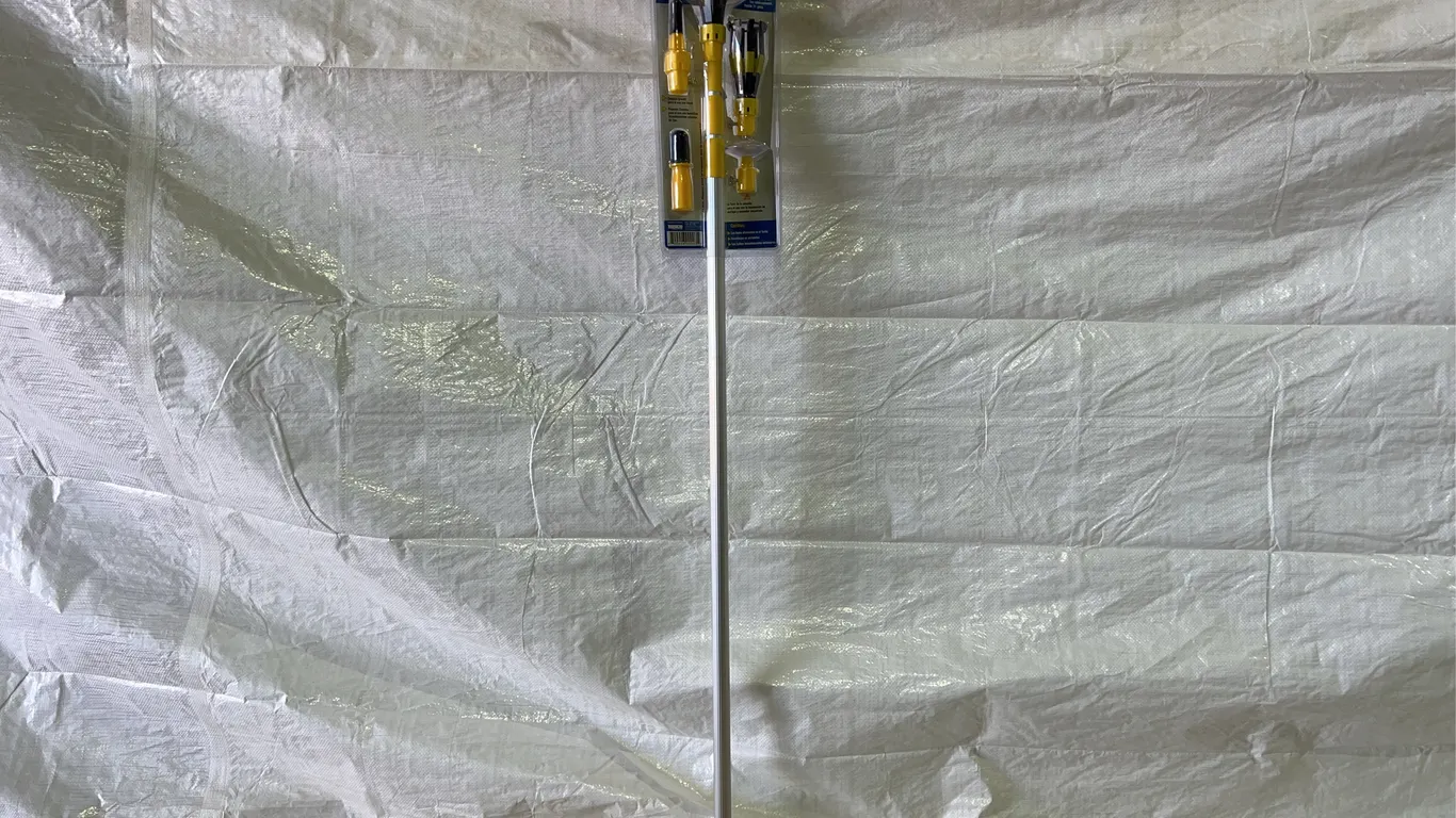 Light Bulb Changer Kit