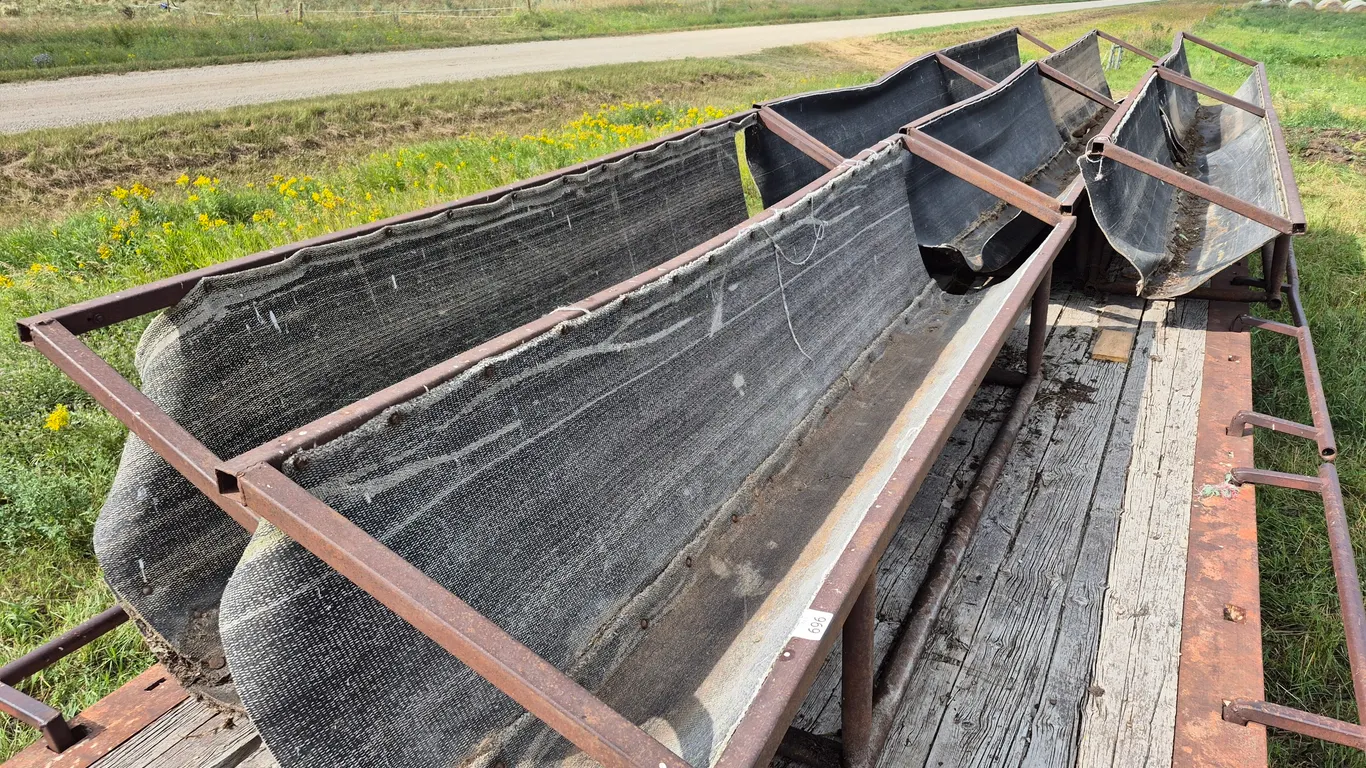 8- BUNK FEEDERS