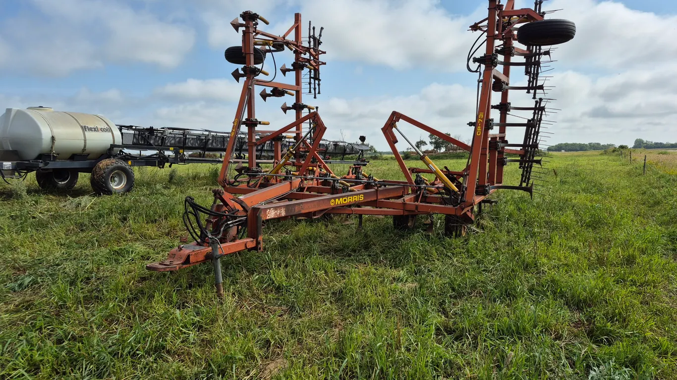 MORRIS CP-731 CULTIVATOR