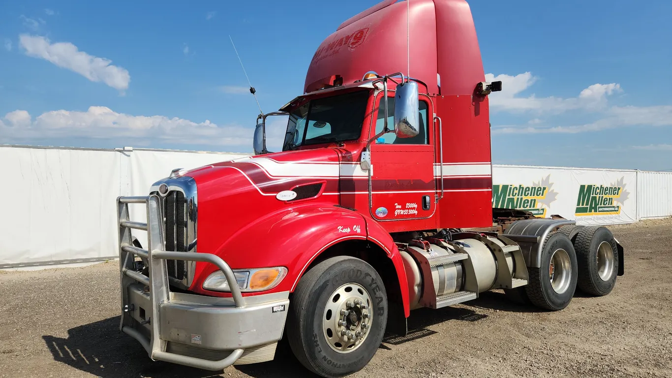 2011 Peterbilt 384 T/A Day Cab Tractor