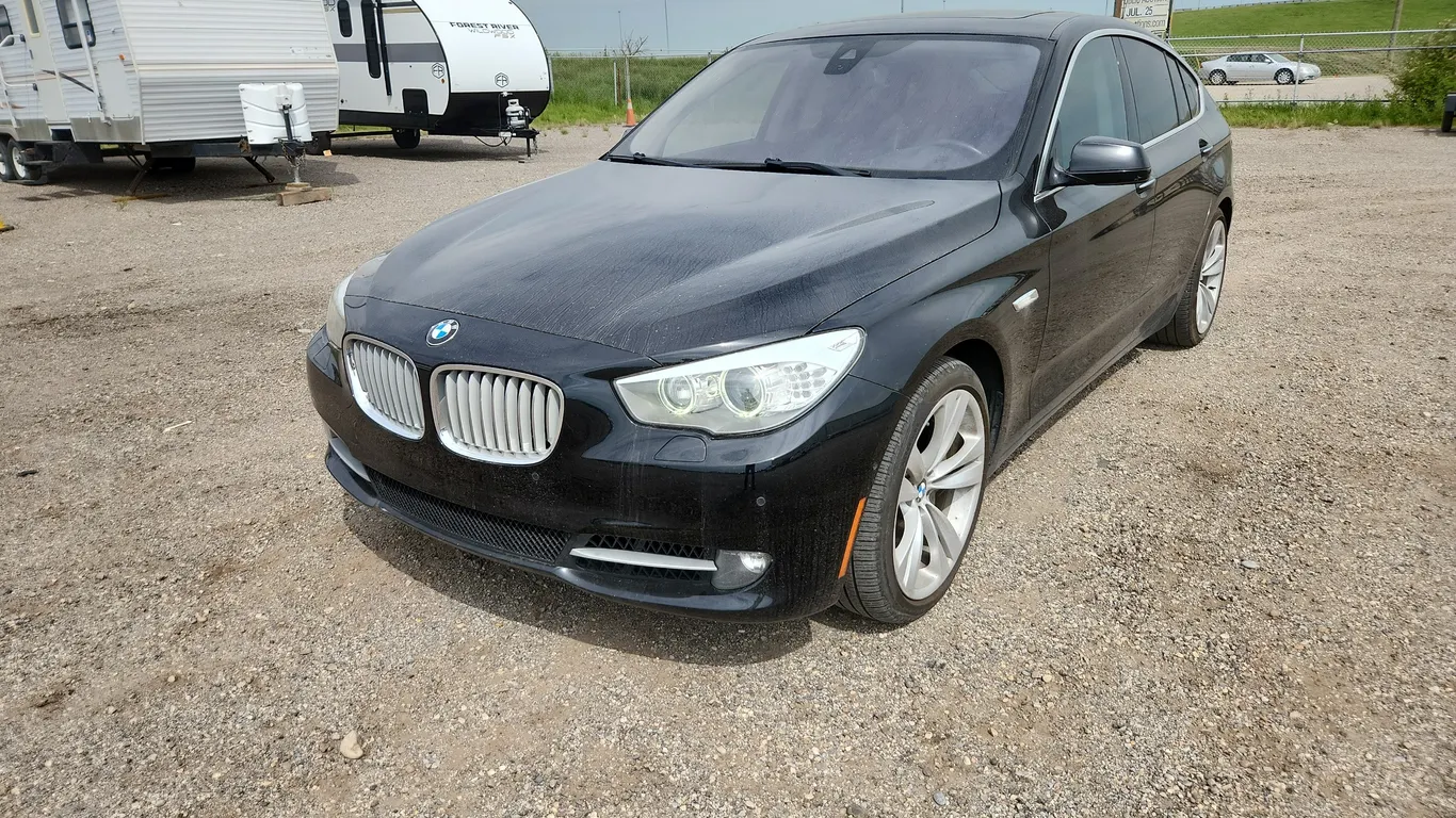 2013 BMW 5 Series 550i GT XDrive 4dr Sedan