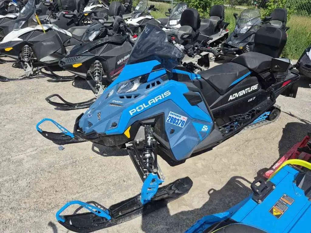 2024 Polaris INDY Adventure