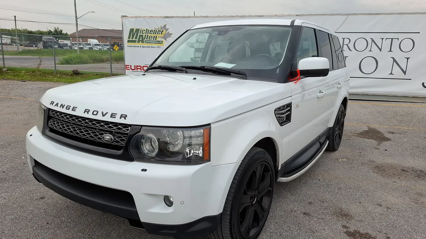 2012 Land Rover Range Rover Sport HSE Luxury