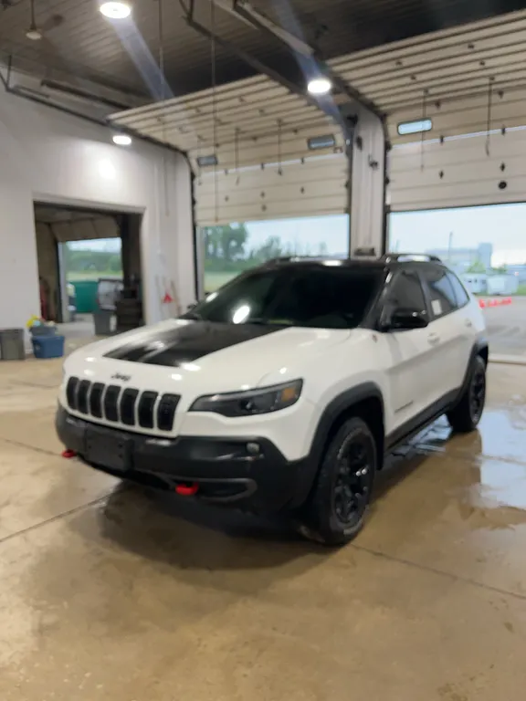 2021 Jeep Cherokee AWD Trailhawk Elite 4dr SUV