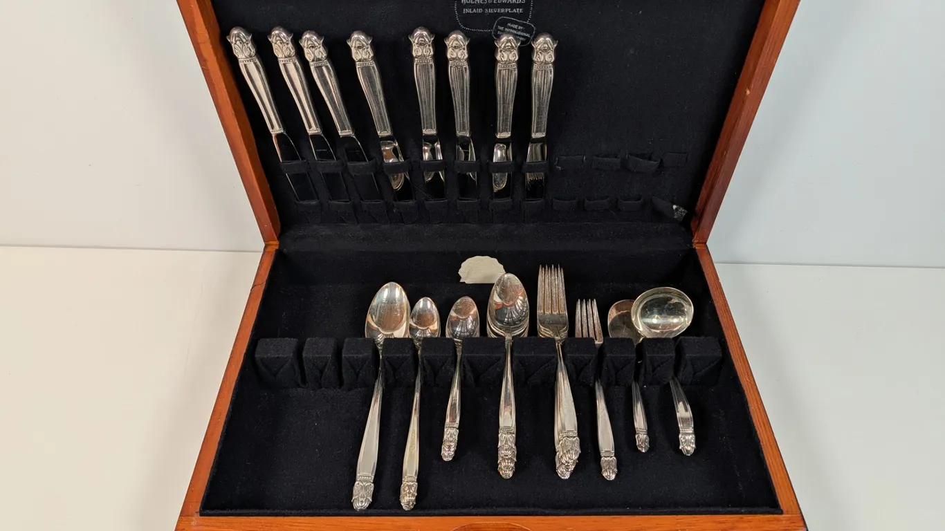 Holmes & Edwards Inlaid Silverplate Flatware Set with Wooden Case