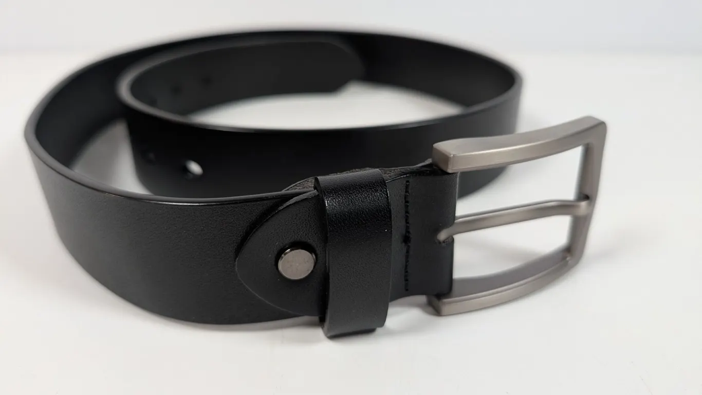 Valeant Men's Black Leather Belt