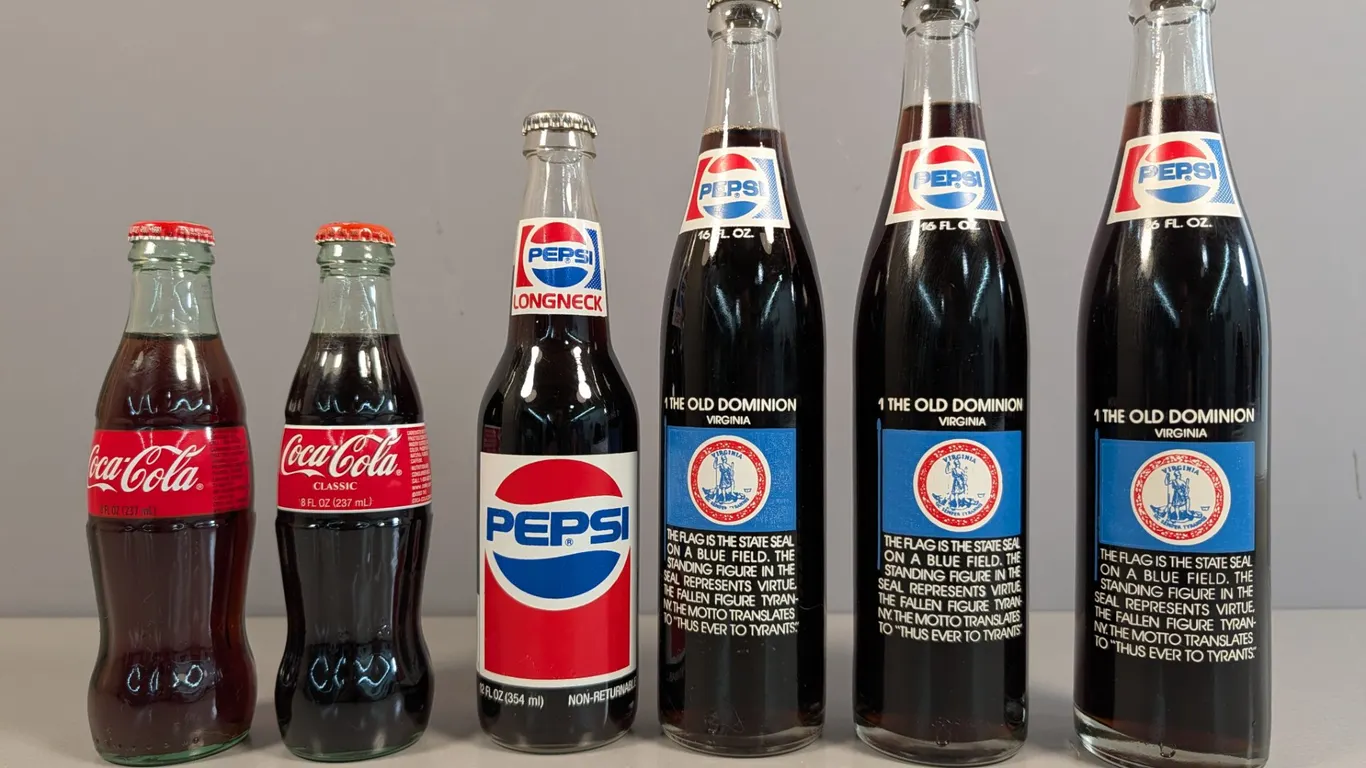 Vintage Coca-Cola and Pepsi Virginia Bicentennial Soda Bottles (6 Total)