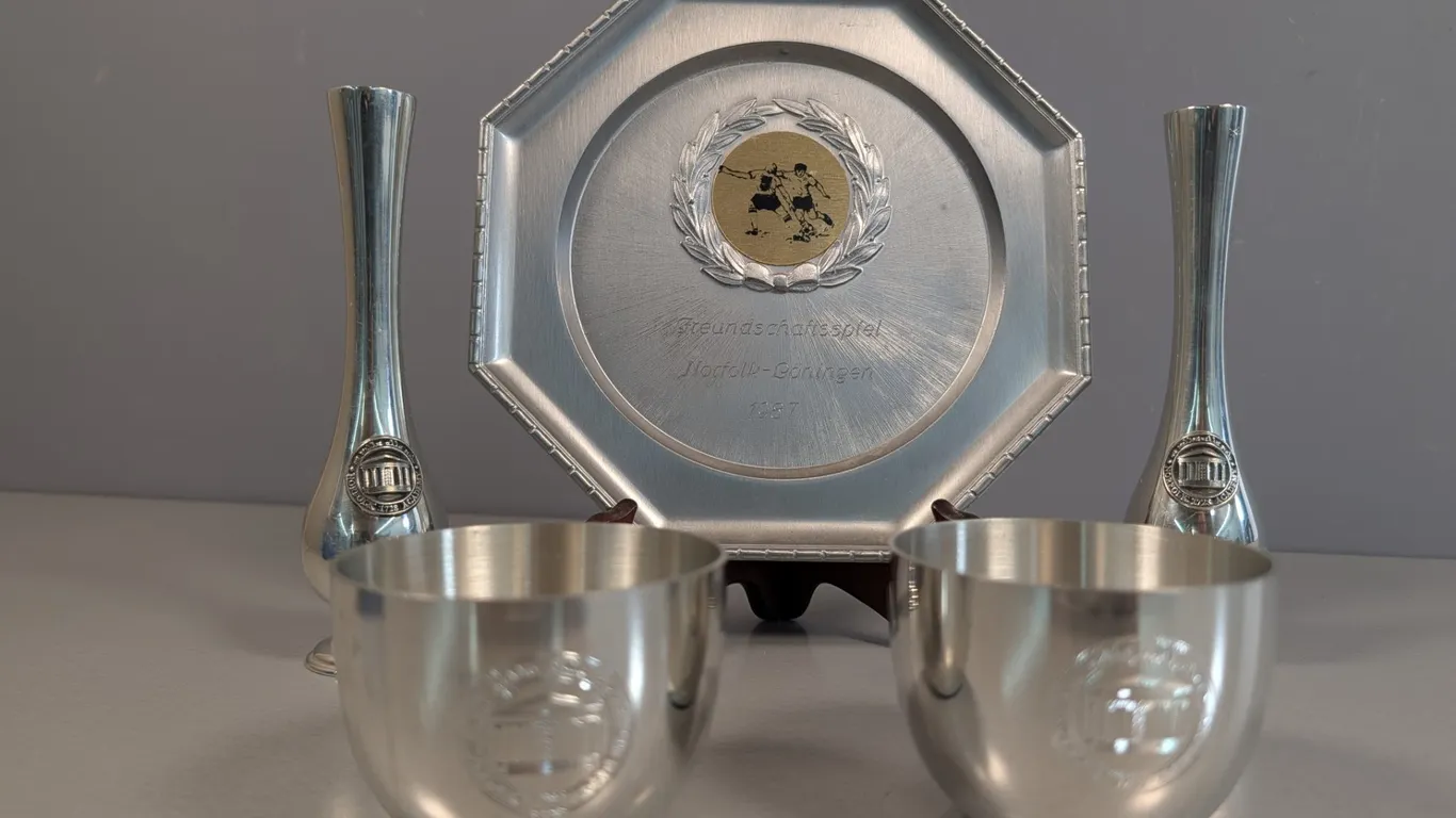 Salisbury Pewter Jefferson Cups, Vases & Commemorative Tray