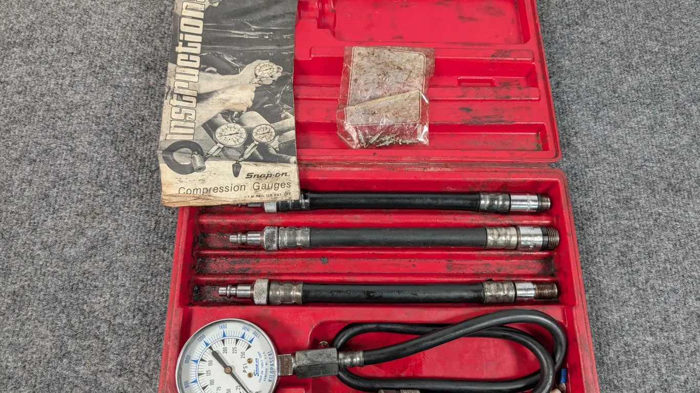 Snap-on MT302L12 Compression Gauge Set