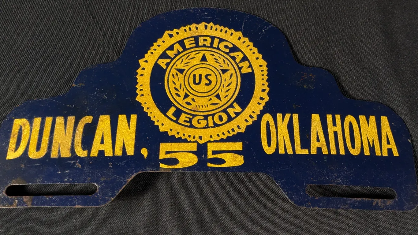 AMERICAN LEGION DUNCAN OKLAHOMA LICENSE PLATE TOPPER SIGN