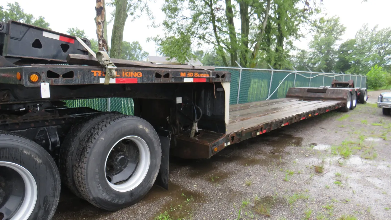 2001 Trail King 29'-44' Trailer