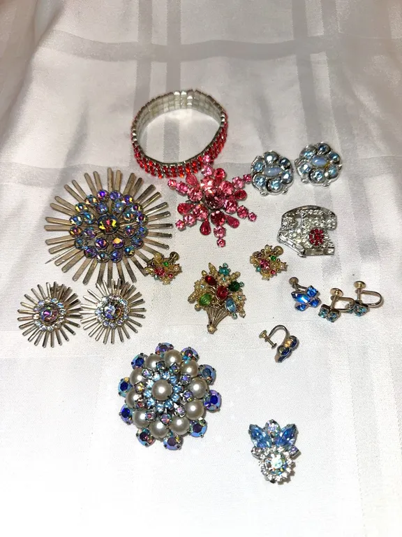 Vintage rhinestone jewelry