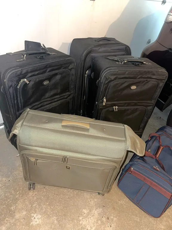 Wheeled luggage
