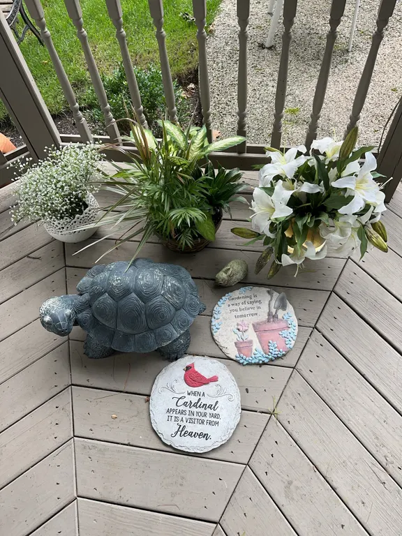 Outdoor / yard decor